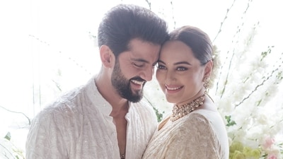 Sonakshi Sinha dated Zaheer Iqbal for the past seven years before getting married. Sonakshi Sinha dated Zaheer Iqbal for the past seven years before getting married.