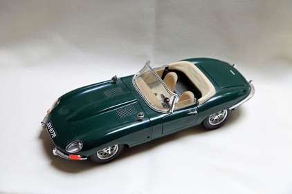 A Jaguar E-Type Roadster (Pixabay) A Jaguar E-Type Roadster (Pixabay)