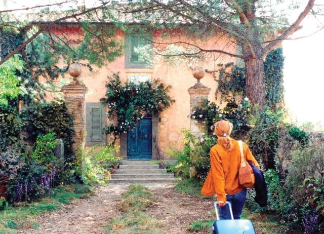 In Under The Tuscan Sun (2003), a divorced writer buys a villa in Tuscany, and ends up with more responsibilities than she’d anticipated. In Under The Tuscan Sun (2003), a divorced writer buys a villa in Tuscany, and ends up with more responsibilities than she’d anticipated.