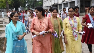 Overall, students felt that the Bihar BEd CET 2024 exam paper was moderate in terms of the difficulty level. (Santosh Kumar) Overall, students felt that the Bihar BEd CET 2024 exam paper was moderate in terms of the difficulty level. (Santosh Kumar)