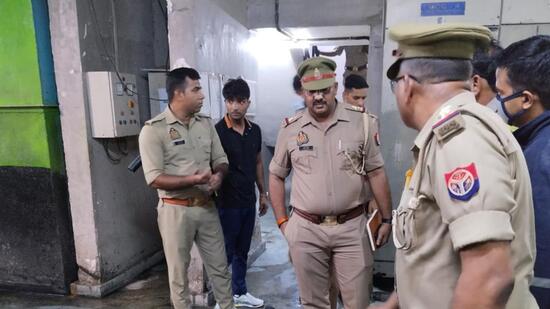 Investigation is underway into the cause of the death of the three people, said police, adding that they are yet to ascertain how three people fell into the tank at the same time and drowned. (HT Photo)