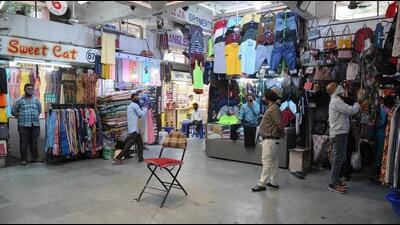 Commercial establishments in Chandigarh to remain open 24x7 throughout the year, provided they are registered with the labour department. (HT Photos) Commercial establishments in Chandigarh to remain open 24x7 throughout the year, provided they are registered with the labour department. (HT Photos)