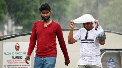 Delhi is also likely to see gusty winds of up to 35 km/hr during the day. (HT photo) Delhi is also likely to see gusty winds of up to 35 km/hr during the day. (HT photo)