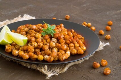 Masala-spiced roasted chickpeas (Freepik)