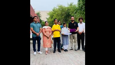 A Student of Government College for Girls informed that her college fees is nearly ₹15000 annually, half of which is funded by the organisation (HT photo) A Student of Government College for Girls informed that her college fees is nearly ₹15000 annually, half of which is funded by the organisation (HT photo)