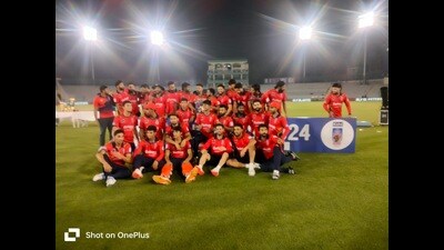 Blasters beat Stallions by four wickets to walk away with the title. (HT Photo) Blasters beat Stallions by four wickets to walk away with the title. (HT Photo)
