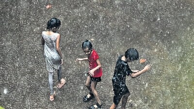 Mumbai, India. June 21, 2024: Children are playing during rain in the Sion area of Mumbai on Friday. June 21, 2024. (Photo by Raju Shinde/HT Photo) Mumbai, India. June 21, 2024: Children are playing during rain in the Sion area of Mumbai on Friday. June 21, 2024. (Photo by Raju Shinde/HT Photo)