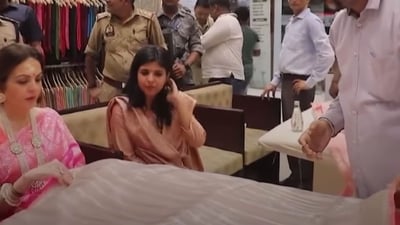 Varanasi: Nita Ambani shopping for a saree at a shop ahead of Anant Ambani and Radhika Merchant's wedding in Mumbai. (Instagram/@ambani_update) Varanasi: Nita Ambani shopping for a saree at a shop ahead of Anant Ambani and Radhika Merchant's wedding in Mumbai. (Instagram/@ambani_update)