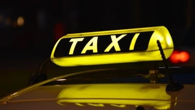 The cab driver informed about his earnings to the Redditor and also shared that he gets extra income by driving for Ola. (Unsplash)