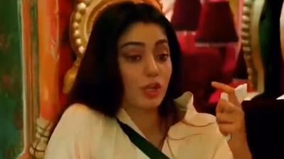 Sana Makbul recently broke down while talking about dealing with non-alcoholic Hepatitis. Sana Makbul recently broke down while talking about dealing with non-alcoholic Hepatitis.