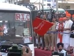 J-K LG Manoj Sinha flags off first batch of Amarnath Yatra J-K LG Manoj Sinha flags off first batch of Amarnath Yatra