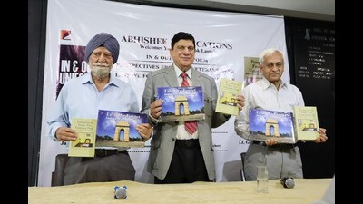 (From left) Lt Gen Harwant Singh (retd) with Lt Gen Bhopinder Singh (retd) and Admiral Sunil Lanba (retd) during the launch of his book ‘Lest We Forget’ at Chandigarh Press Club on Friday. (Keshav Singh/HT) (From left) Lt Gen Harwant Singh (retd) with Lt Gen Bhopinder Singh (retd) and Admiral Sunil Lanba (retd) during the launch of his book ‘Lest We Forget’ at Chandigarh Press Club on Friday. (Keshav Singh/HT)