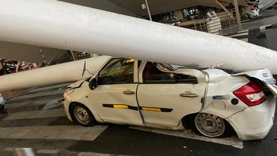 A portion of the roof at Delhi's IGI Airport Terminal 1 collapsed amid heavy rains. (HT) A portion of the roof at Delhi's IGI Airport Terminal 1 collapsed amid heavy rains. (HT)