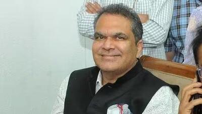 Arora claimed that the railways minister assured about additional trains and said the brief halt would have to be studied technically, if possible, keeping in view existing traffic at that time. (HT file)