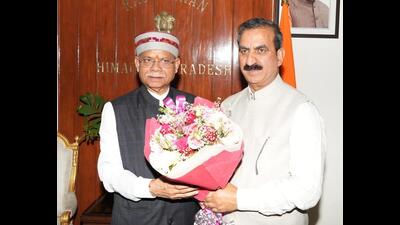 Himachal Pradesh chief minister Sukhvinder Singh Sukhu calling on governor Shiv Pratap Shukla at Raj Bhavan in Shimla on Friday. (HT Photo) Himachal Pradesh chief minister Sukhvinder Singh Sukhu calling on governor Shiv Pratap Shukla at Raj Bhavan in Shimla on Friday. (HT Photo)