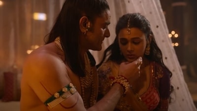 Jaideep Ahlawat and Shalini Pandey in a still from Maharaj. Jaideep Ahlawat and Shalini Pandey in a still from Maharaj.