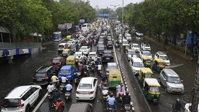 According to officials, major areas in the national capital such as Narsinghpur Chowk, Hero Honda Chowk, Rajiv Chowk, Vatika Chowk, Iffco Chowk, Dwarka Expressway, Golf Course Extension Road, Southern Peripheral Road, Udyog Vihar, Sohna Road, Basai, Khandsa Road, and Pataudi Road were waterlogged along with several internal roads. (Sanjeev Verma/Hindustan Times) According to officials, major areas in the national capital such as Narsinghpur Chowk, Hero Honda Chowk, Rajiv Chowk, Vatika Chowk, Iffco Chowk, Dwarka Expressway, Golf Course Extension Road, Southern Peripheral Road, Udyog Vihar, Sohna Road, Basai, Khandsa Road, and Pataudi Road were waterlogged along with several internal roads. (Sanjeev Verma/Hindustan Times)