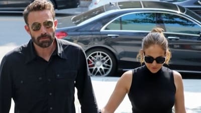 Jennifer Lopez revealed why she walks a step behind Ben Affleck. Jennifer Lopez revealed why she walks a step behind Ben Affleck.