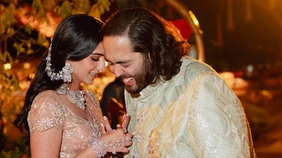 Radhika Merchant and Anant Ambani celebrated their pre-wedding with friends and family from all over the world. Radhika Merchant and Anant Ambani celebrated their pre-wedding with friends and family from all over the world.