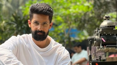 Ravi Dubey was seen in Ve Haaniyaan with Sargun Mehta Ravi Dubey was seen in Ve Haaniyaan with Sargun Mehta