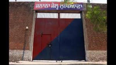 Addressing the inmates, Singla commended the jail administration for their efforts. (HT File)