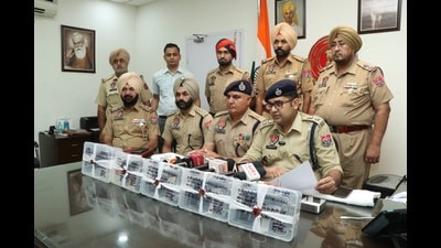Jalandhar rural senior superintendent of police (SSP) Ankur Gupta said the police have recovered five .32 bore pistols and one country-made pistol along with eight magazines and nine live cartridges. (HT)