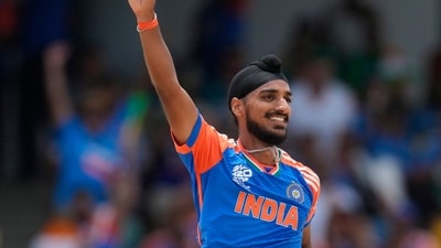Arshdeep Singh then dismissed South Africa captain Aiden Markram in the in the third over. (PTI) Arshdeep Singh then dismissed South Africa captain Aiden Markram in the in the third over. (PTI)