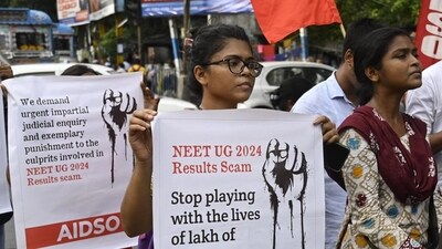 Protests have erupted across the country against NEET following allegations of irregularities and paper leaks in this year’s medical entrance examination. (Hindustan Times) (HT_PRINT) Protests have erupted across the country against NEET following allegations of irregularities and paper leaks in this year’s medical entrance examination. (Hindustan Times) (HT_PRINT)