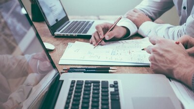 A Delhi-based CA took to X, sharing how he hires professionals to file his ITR. (Unsplash/Scott Graham) A Delhi-based CA took to X, sharing how he hires professionals to file his ITR. (Unsplash/Scott Graham)