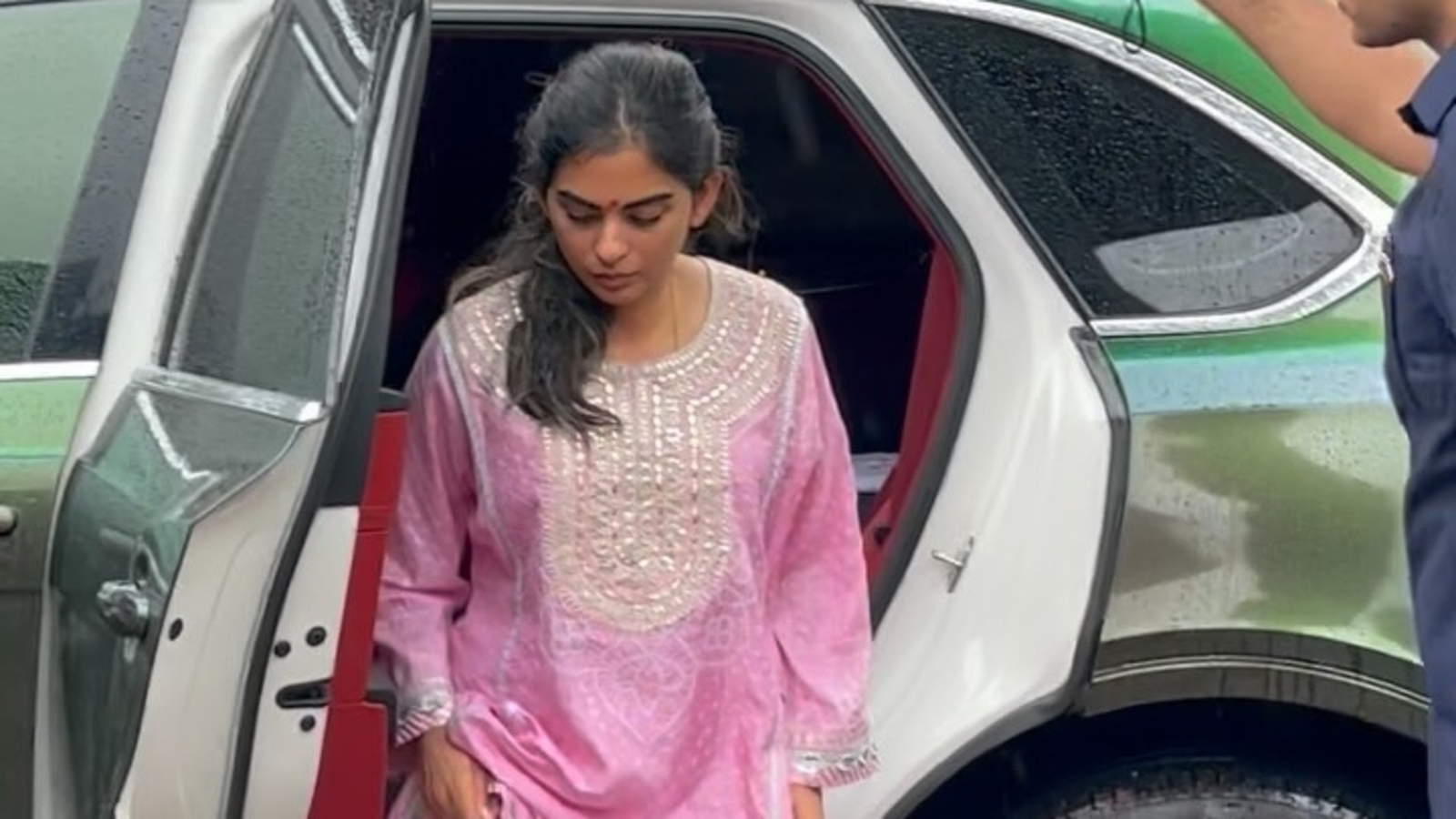 isha ambani pink dress Isha Ambani in unique pink Bandhani gown by Roberto Cavalli is a stunning  blend of Indian and Italian fashion. See pics