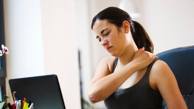 Sitting all day: Prolonged sitting can have negative effects on health and contribute to a sense of lethargy. We should try to take regular breaks to stretch, walk or go for a run. (Shutterstock Photo) Sitting all day: Prolonged sitting can have negative effects on health and contribute to a sense of lethargy. We should try to take regular breaks to stretch, walk or go for a run. (Shutterstock Photo)