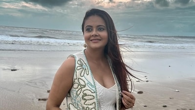 Devoleena Bhattacharjee got married to Shanwaz Shaikh in 2022. Devoleena Bhattacharjee got married to Shanwaz Shaikh in 2022.