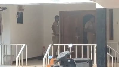 NIA conducting searches in Tamil Nadu in Hizb-ut-Tahrir case. (ANI/screengrab)