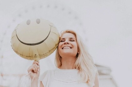 Take a break, have some laugh. (Pexels)
