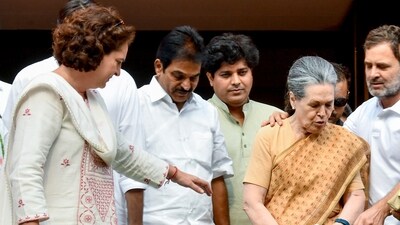 The Leader of Opposition in the Lok Sabha, Rahul Gandhi, Congress MPs Sonia Gandhi, KC Venugopal, Imran Pratapgarhi and party general secretary Priyanka Gandhi. (ANI) The Leader of Opposition in the Lok Sabha, Rahul Gandhi, Congress MPs Sonia Gandhi, KC Venugopal, Imran Pratapgarhi and party general secretary Priyanka Gandhi. (ANI)