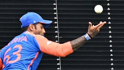 India's Suryakumar Yadav grabs a catch to dismiss South Africa's David Miller during the ICC men's Twenty20 World Cup 2024 final. (AFP) India's Suryakumar Yadav grabs a catch to dismiss South Africa's David Miller during the ICC men's Twenty20 World Cup 2024 final. (AFP)