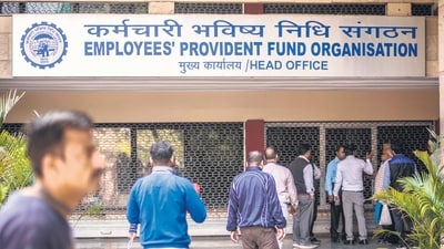Several EPS participants withdraw from the scheme before the necessary 10 years of service to qualify for a pension. Several EPS participants withdraw from the scheme before the necessary 10 years of service to qualify for a pension.