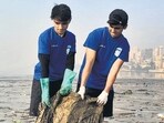50K volunteers keep Girgaon Chowpatty clean 50K volunteers keep Girgaon Chowpatty clean