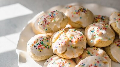 Angeletti - a anise flavoured cookies (Instagram) Angeletti - a anise flavoured cookies (Instagram)