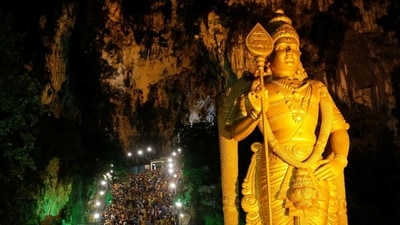 A large statue of Lord Murugan is illuminated as devotees climb the steps to Batu Caves in Kuala Lumpur, Malaysia on February 9, 2017. (Lai Seng Sin / REUTERS) A large statue of Lord Murugan is illuminated as devotees climb the steps to Batu Caves in Kuala Lumpur, Malaysia on February 9, 2017. (Lai Seng Sin / REUTERS)