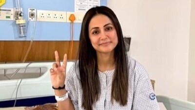 Hina Khan shares a video from her first chemotherapy session Hina Khan shares a video from her first chemotherapy session