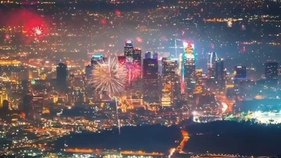 4th of July Fireworks over Los Angeles Skyline. (@thisisNiaz / X) 4th of July Fireworks over Los Angeles Skyline. (@thisisNiaz / X)