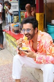 Aamir Ali in Majnu Ka Tila