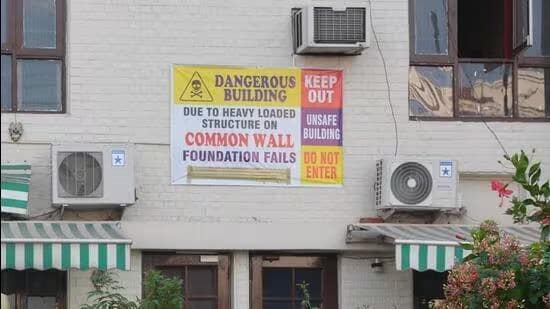 Haryana government has allowed construction of stilt+four floor buildings in residential sectors. (HT Photos)