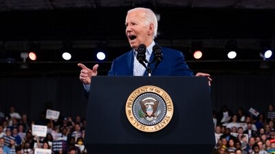 Joe Biden reportedly told a key ally that he is contemplating whether to continue in the 2024 Presidential race (Bloomberg) Joe Biden reportedly told a key ally that he is contemplating whether to continue in the 2024 Presidential race (Bloomberg)