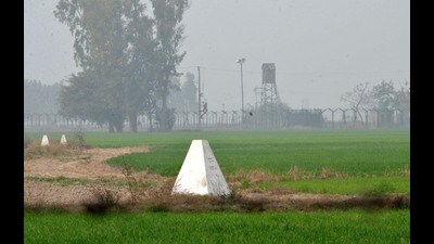 Border fence near the village along the Indo-Pak border. (Representational image)