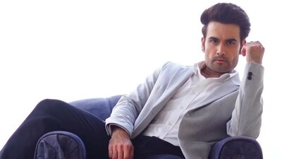 Vivian Dsena set to make his OTT debut Vivian Dsena set to make his OTT debut