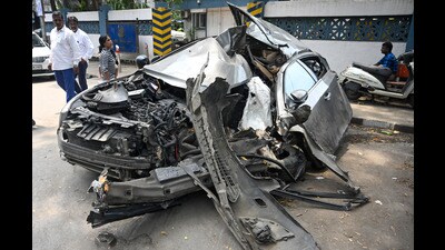 Police officials said the extensive damage suffered by the car indicates it must have been travelling at more than 120 kmph at the time of the accident. (Raju Shinde/Hindustan Times) Police officials said the extensive damage suffered by the car indicates it must have been travelling at more than 120 kmph at the time of the accident. (Raju Shinde/Hindustan Times)