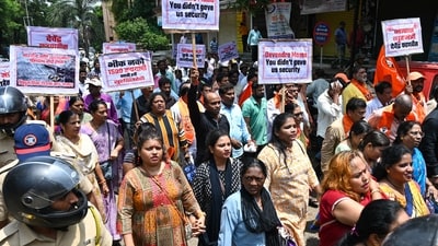 The Bombay high court questioned the Maharashtra state police on why the statement of the second victim was not recorded in the case of sexual abuse in Badlapur (Photo by Raju Shinde/HT Photo) The Bombay high court questioned the Maharashtra state police on why the statement of the second victim was not recorded in the case of sexual abuse in Badlapur (Photo by Raju Shinde/HT Photo)