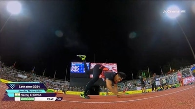 Neeraj Chopra steals Diamond League 2nd spot with comeback for the ages but screams in agony, winner Peters hugs him Neeraj Chopra steals Diamond League 2nd spot with comeback for the ages but screams in agony, winner Peters hugs him